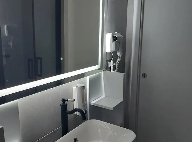 Rock N - Colosseo - Via Leonina Apartament *