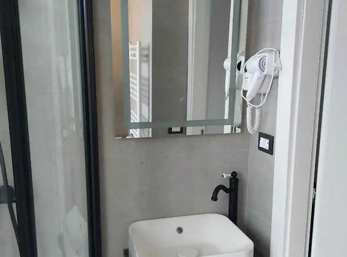Rock N - Colosseo - Via Leonina Apartament