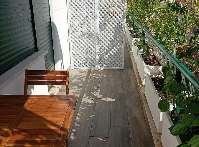 Apartamento Rock N - Colosseo - Via Leonina *
